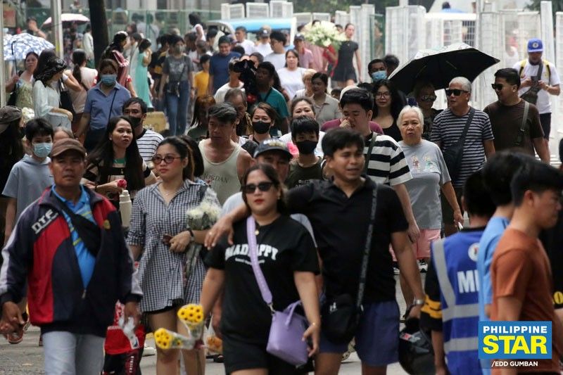 50 percent of families consider themselves poor – SWS