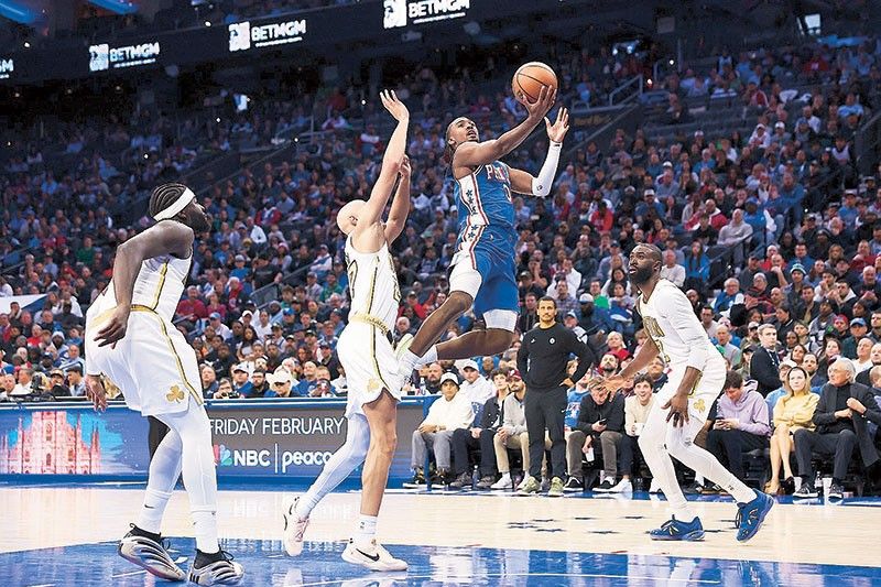 Sixers edge Celtics, Thunder blast Warriors