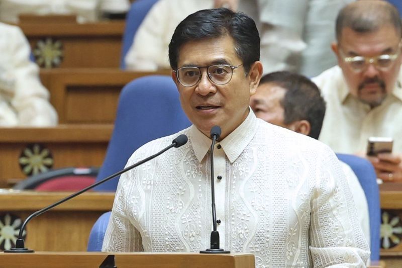 Ferdinand Hernandez takes senior deputy speaker post, replaces Suarez