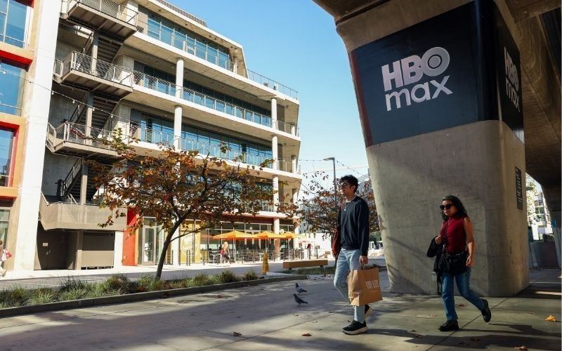 Trump airs doubt about Netflix acquisition of Warner Bros.