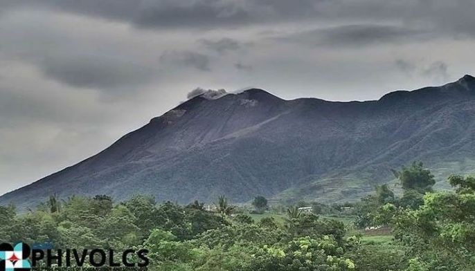 Kanlaon, patuloy pag-alboroto