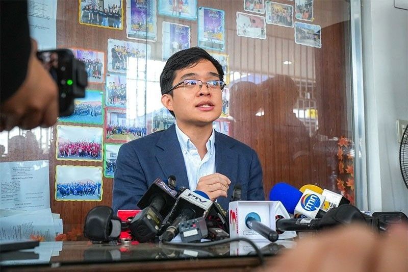 Ombudsman: ‘Cabral files’ ni Leviste hindi kumpleto