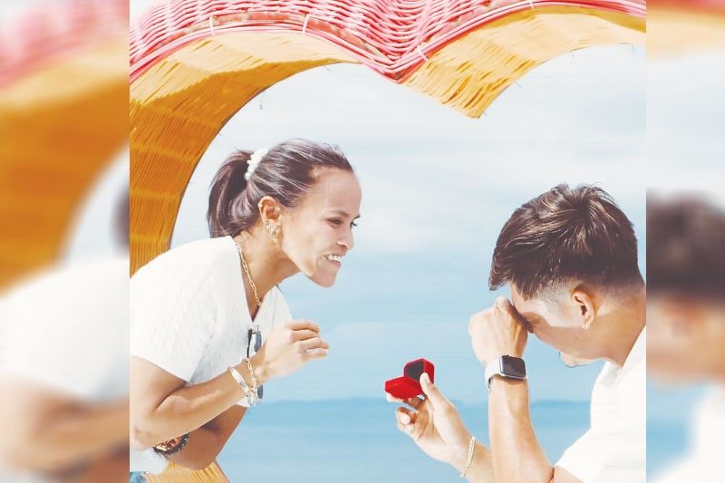 Rondina engaged na kay Rosales