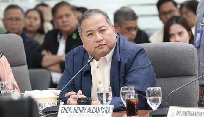 Ex-DPWH engineer Henry Alcantara stripped of civil engineering license