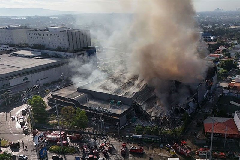 Landers Supermarket, nasunog