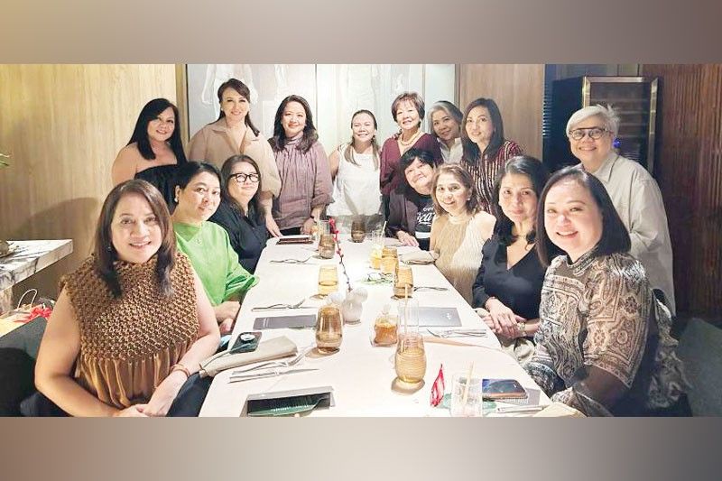 &acirc;��Triple 60&acirc;�� dinner soiree with Paulinian barkada