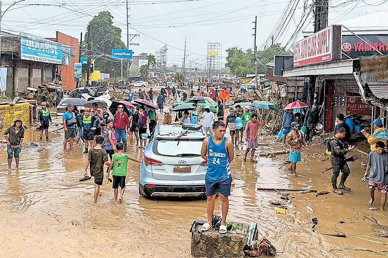 Landslide kills 4 as Basyang hits Cagayan de Oro