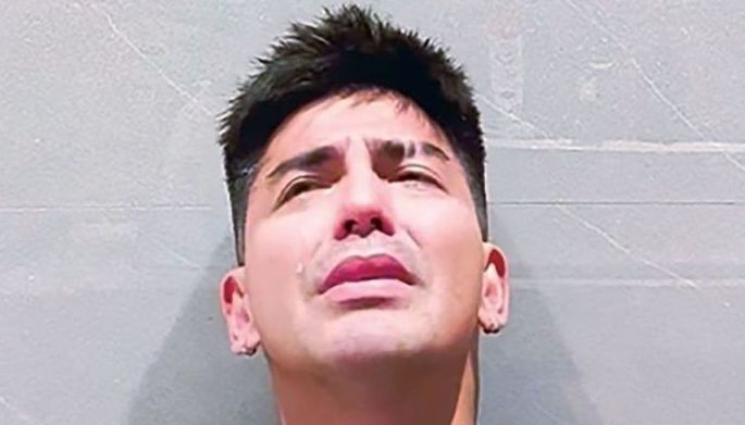 Mark, grabe ang iyak!