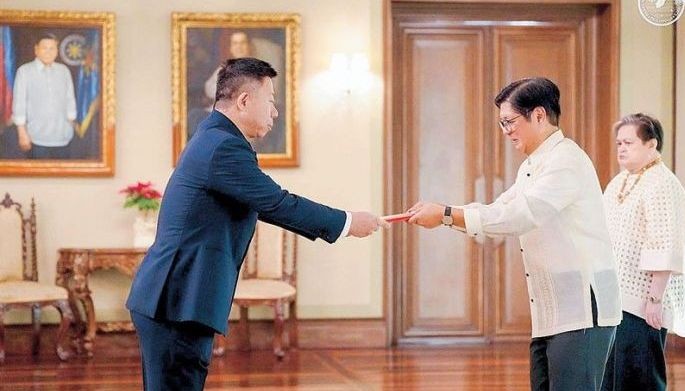 Filipinos' trust in China climbs to highest since 2022