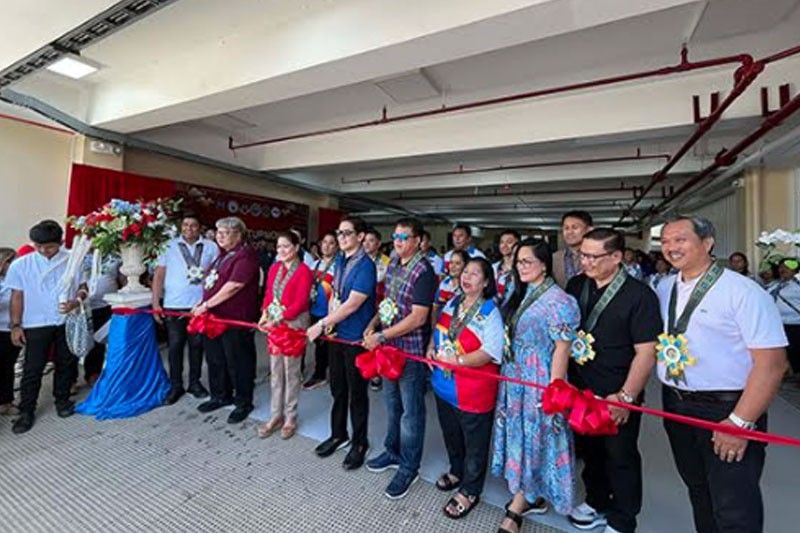 Multi-use building turned over to Barangay Opao