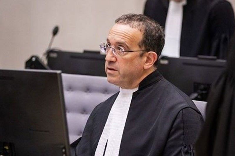 Palasyo umalma kay Kaufman