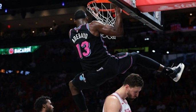 Rockets bagsak sa Heat