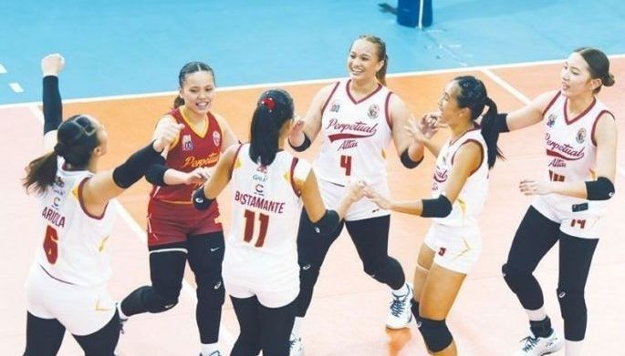 Girls Altas secure semis incentive