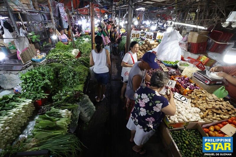 Palasyo: &acirc;��Wag mag-panic buying