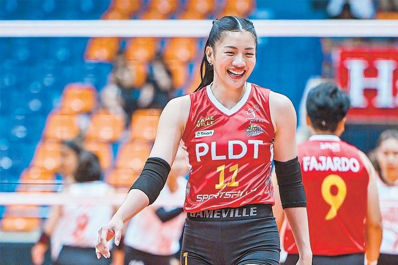 PLDT tries to secure qualifying-round berth
