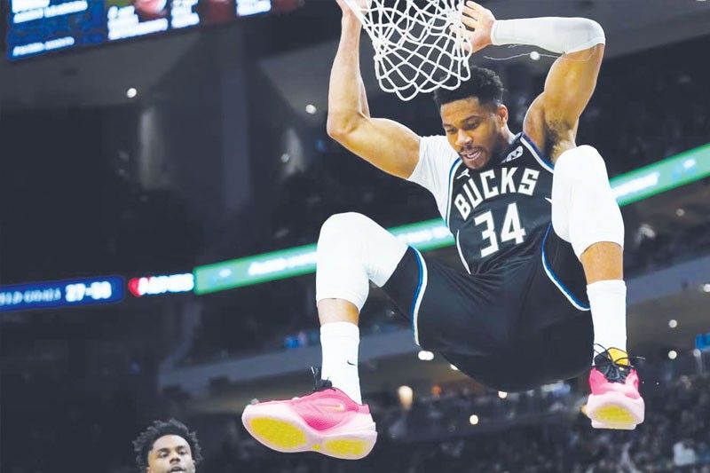 Giannis, Bucks panalo sa Pacers