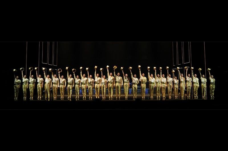 Mother-daughter time at &acirc;��A Chorus Line&acirc;��