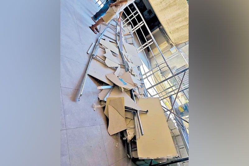 8 hurt in NAIA-1 ceiling collapse