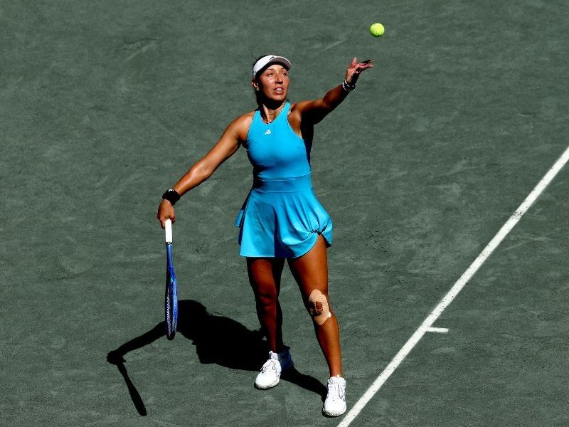 Pegula downs Jovic to reach WTA Charleston final