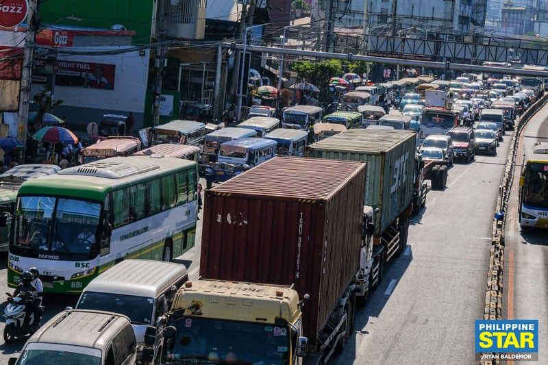 Tigil biyahe ng mga dyip nakaamba