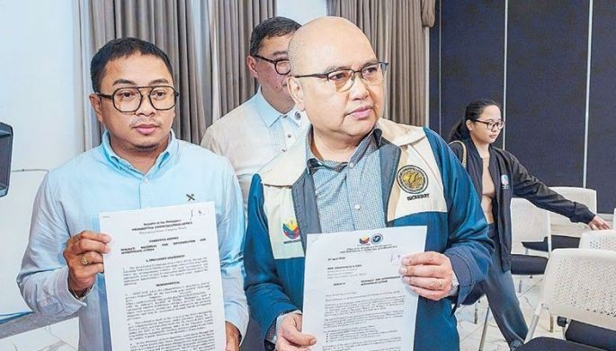 PCO chief files complaints vs energy fake news peddlers