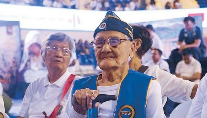 103-year-old war veteran honored