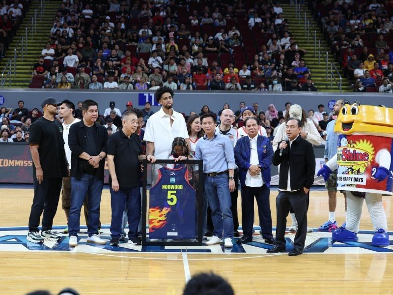 Rain or Shine retires Norwood's jersey number