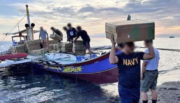 P64.4 milyon imported na yosi naharang ng Navy sa Sulu