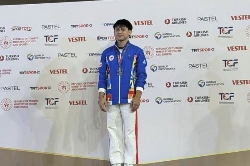 Eldrew laglag sa 7th place sa floor exercise