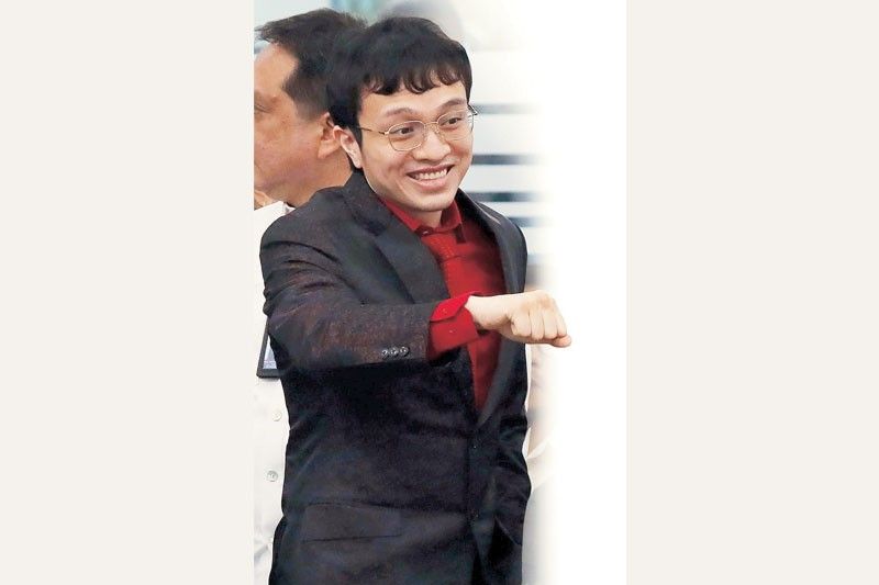 Barzaga freed on bail over cyberlibel cases