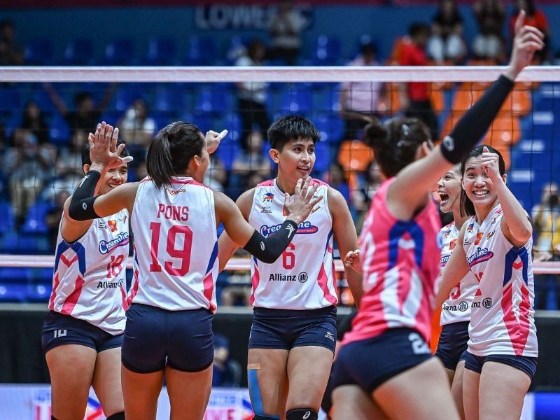Cool Smashers trounce Foxies to seal PVL finals return
