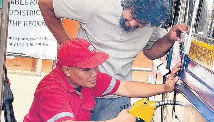Almost P13/liter rollback for diesel; gasoline prices up