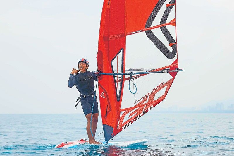 Castillo sails to silver