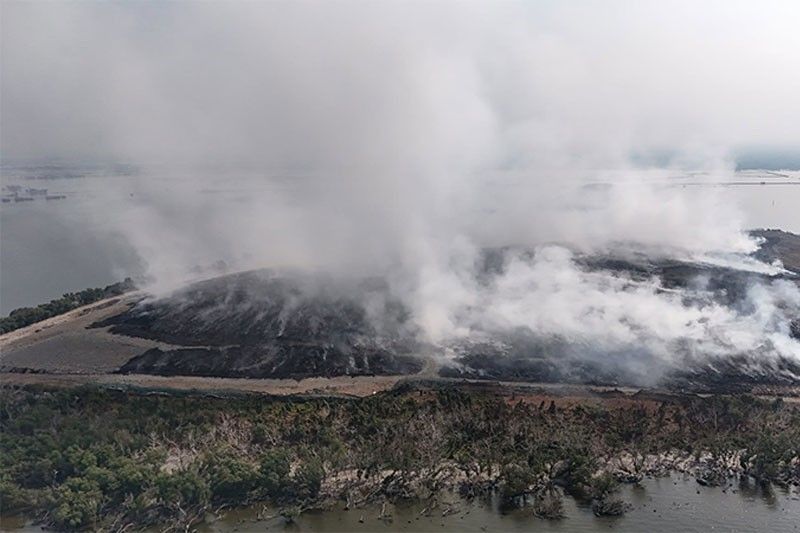 Navotas landfill fire enters third week