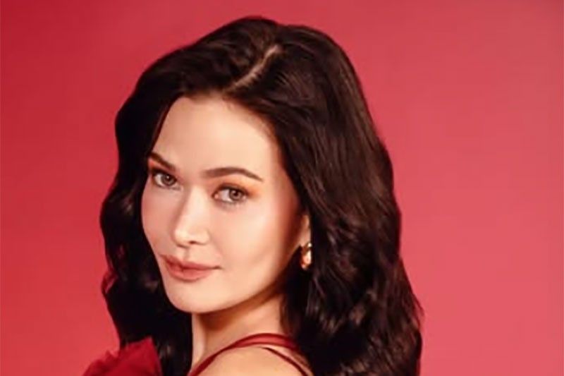Bela, may pasaring kay Robin?!