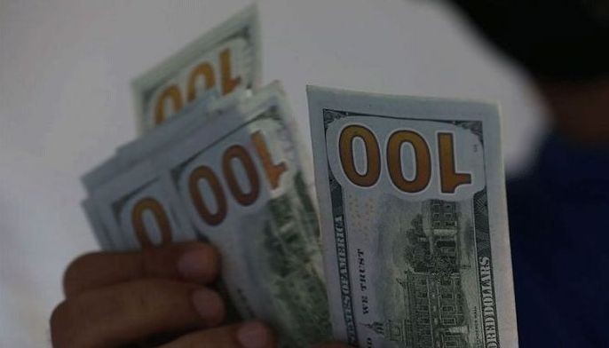 Strong, volatile dollar biggest drag on Philippine investments