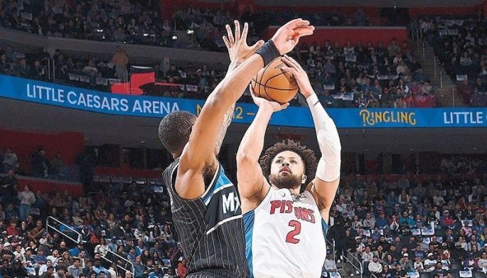 Pistons stay alive, Lakers can&rsquo;t stop Rockets