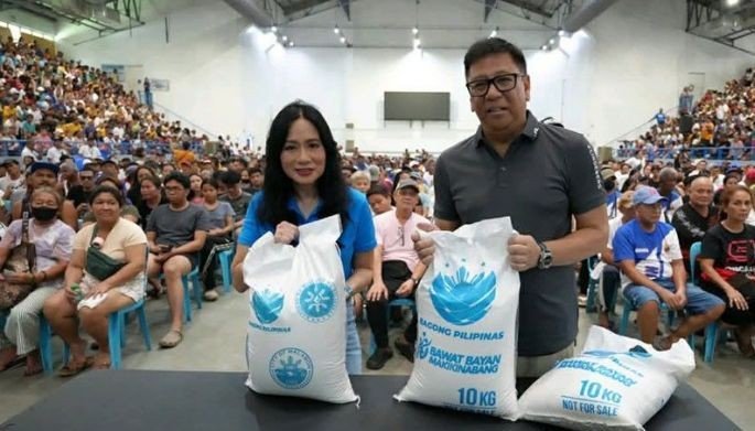 Malabue&ntilde;o, Batang Kankaloo tumanggap ng bigas sa LGUs
