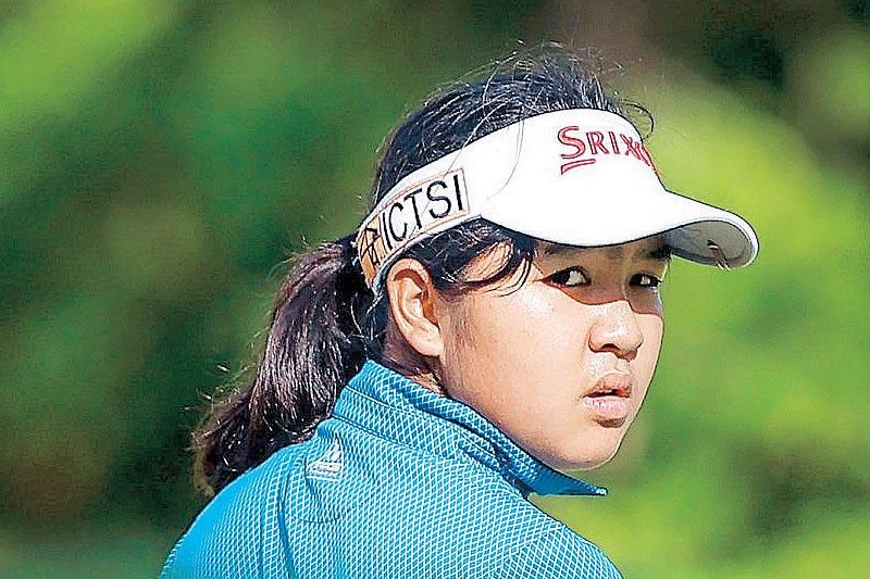 Padilla, Sarines score runaway wins