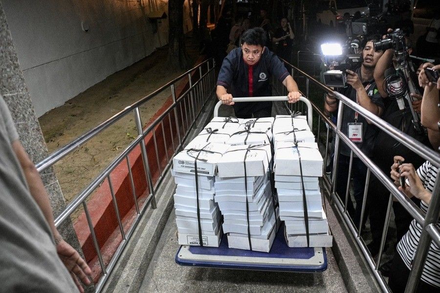 House transmits VP Articles of Impeachment to Senate