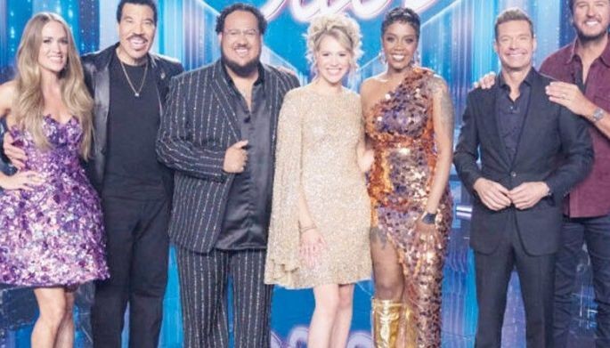 New &lsquo;American Idol&rsquo; winner turns motherhood journey into music