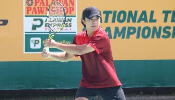 Olivarez sparkles in China netfest