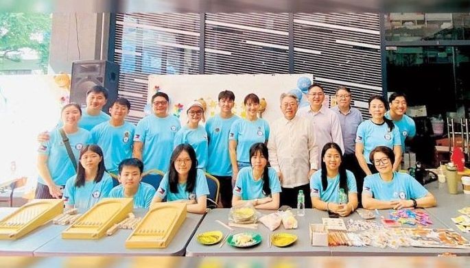 Taiwan aids Manila families