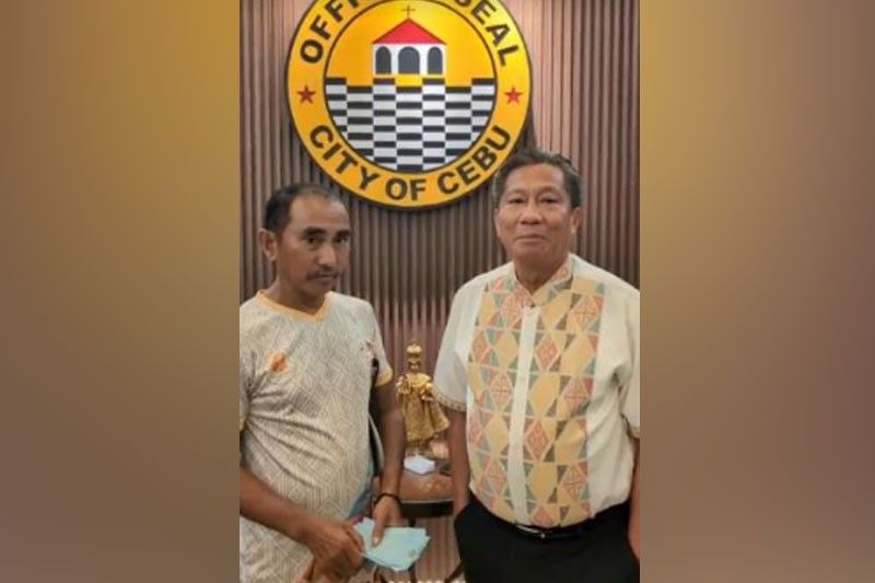 Man fined P3K for dumping waste at sea