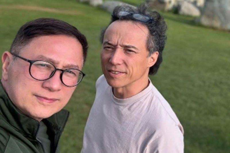 Eric at Epy, inisnab ng mga kapatid?!