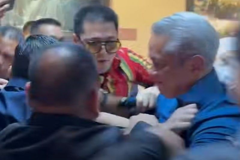 &acirc;��Sagupaan&acirc;�� sa senado, tinalbugan ang action scenes