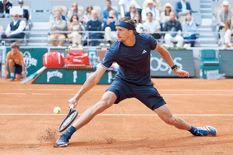 Pressure mounts for Zverev