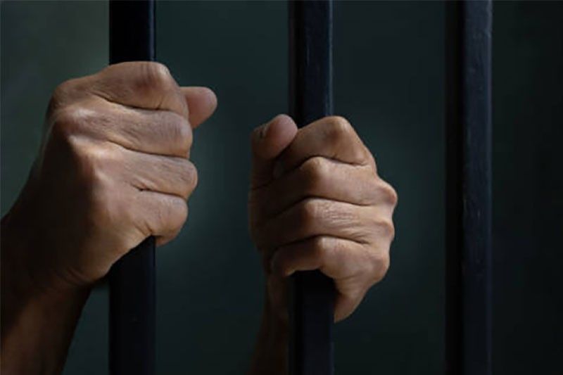 Pampanga murder suspect surrenders