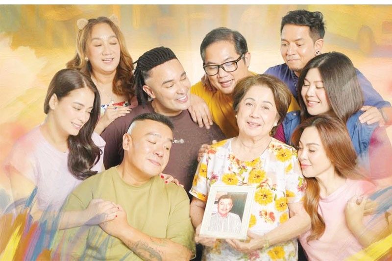 A nostalgic, heartwarming reunion between the Cosmes and fans