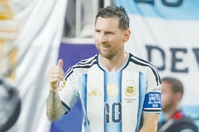 Messi sumipa ng World Cup record